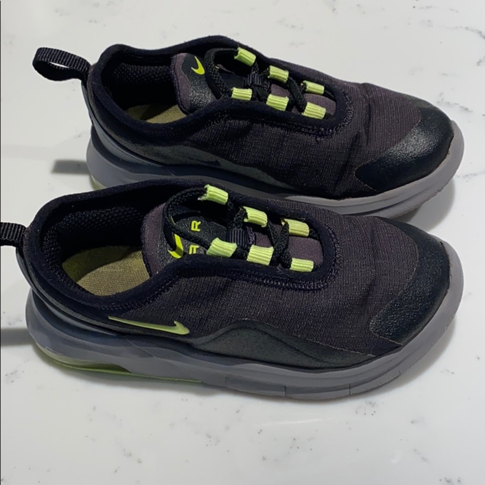 Kids Nike Air Slip On Sneakers